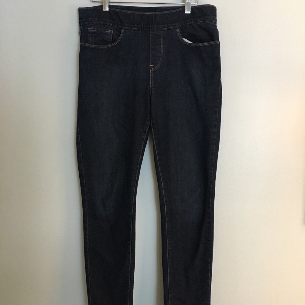 Levi’s Dark Wash Jeggings - Size 8